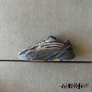 Adidas Yeezy Boost 700 V2 Geode